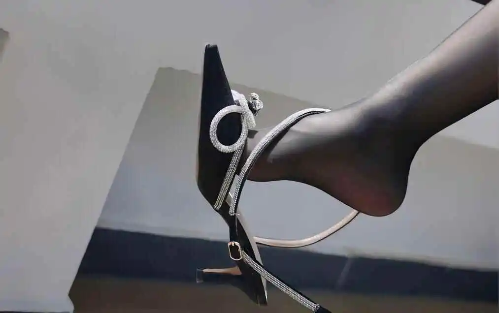 西檬之家：BDSM圈内K9是什么意思？新人入圈权威指南
